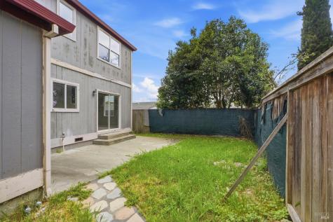 46 Peach Court Santa Rosa CA 95407