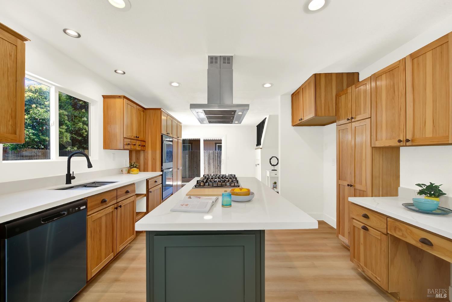 163 Stirling Drive Vacaville CA 95687