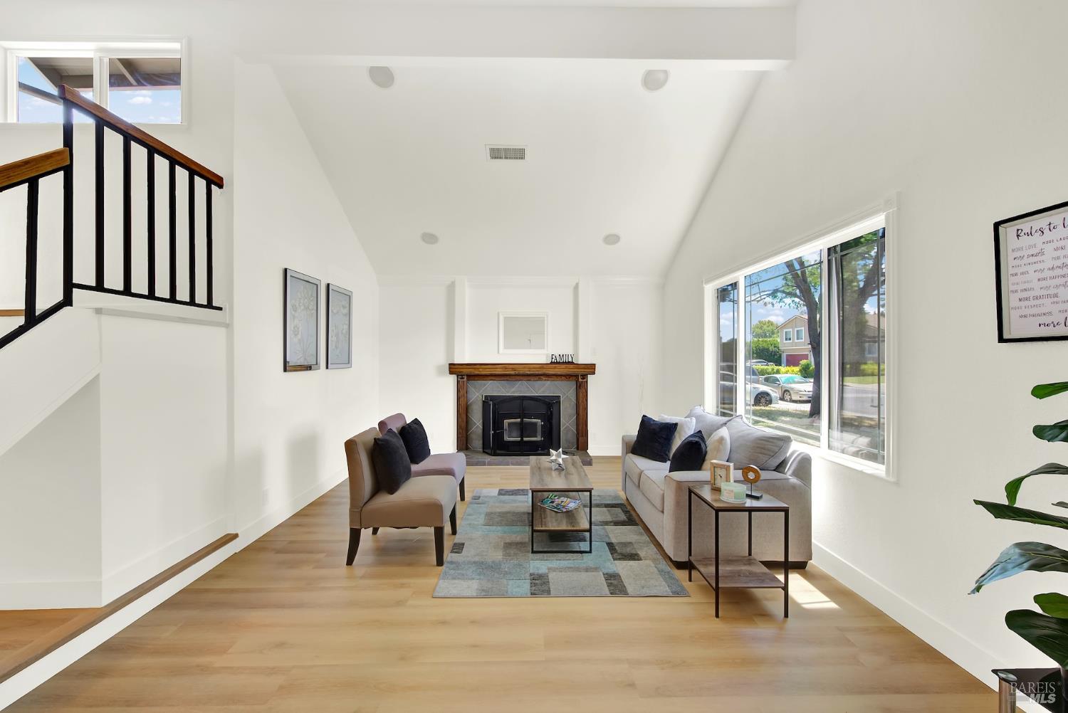 163 Stirling Drive Vacaville CA 95687