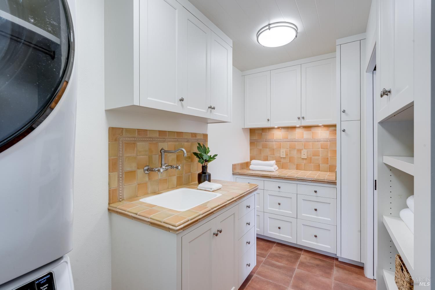 1285 Hudson Avenue St. Helena CA 94574