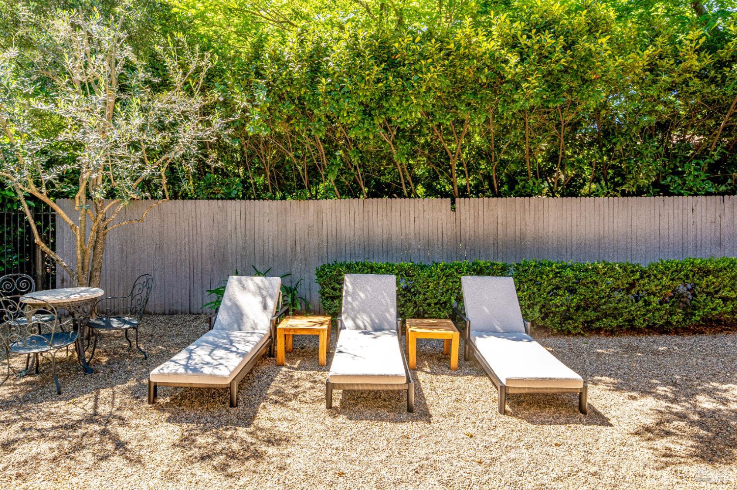 1285 Hudson Avenue St. Helena CA 94574