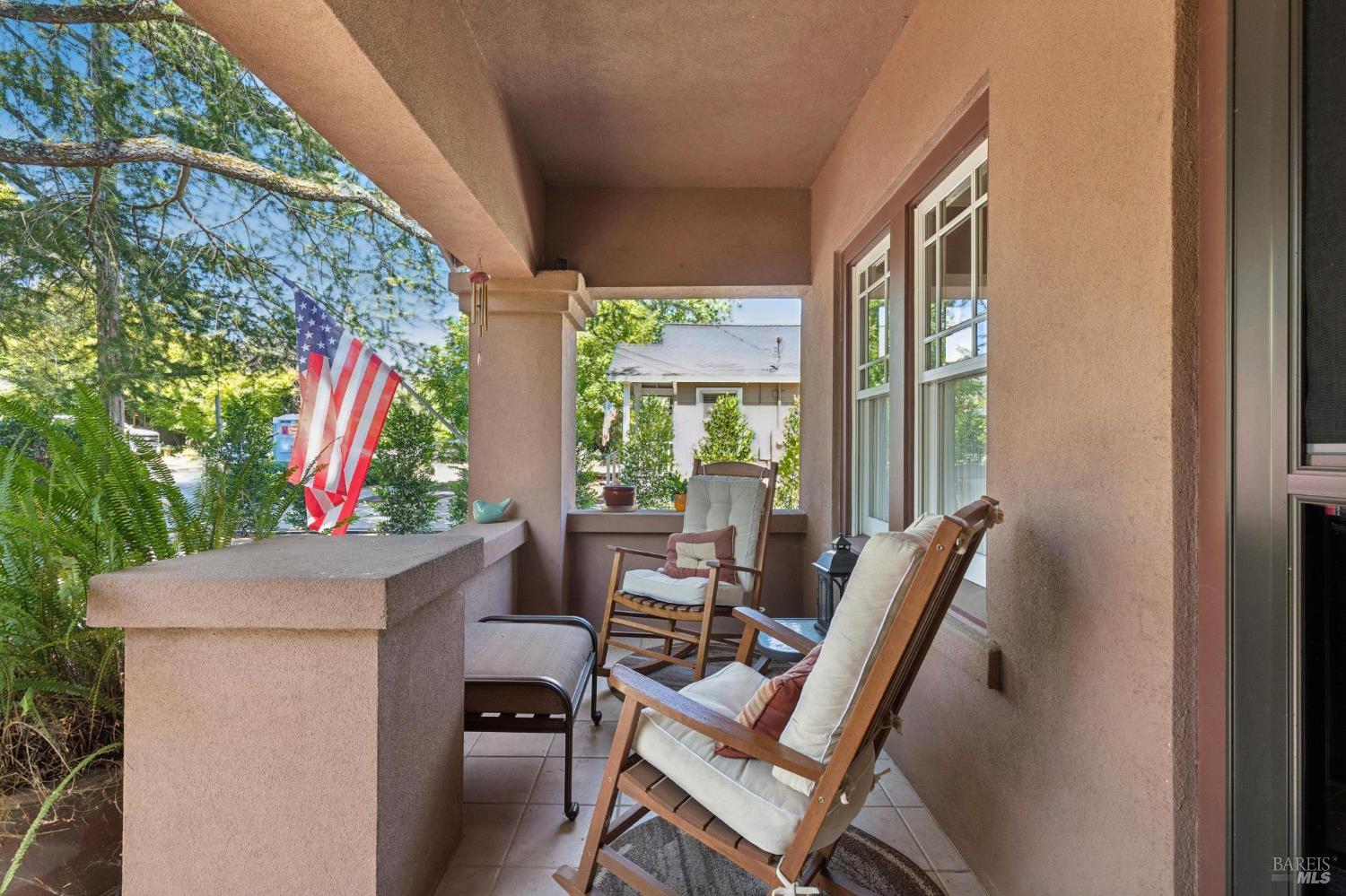 1734 Vineyard Avenue St. Helena CA 94574
