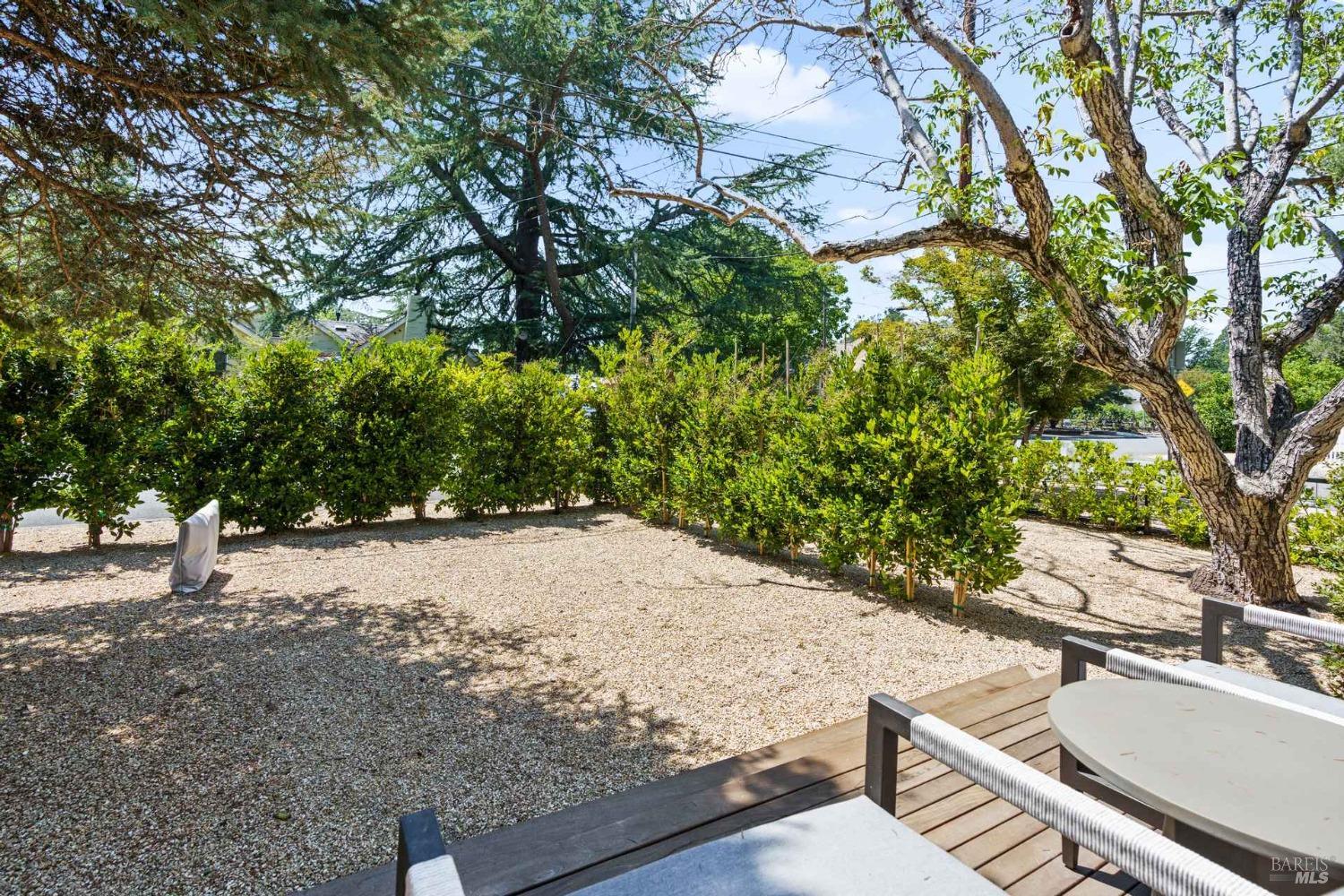 1629 Hillview Place St. Helena CA 94574