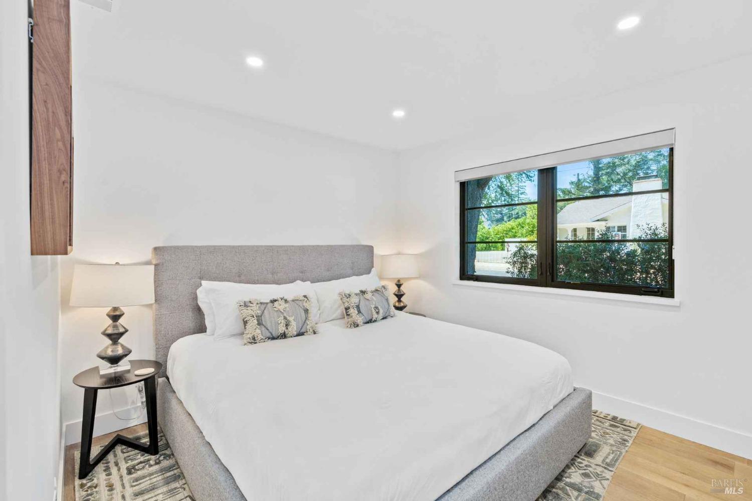 1629 Hillview Place St. Helena CA 94574