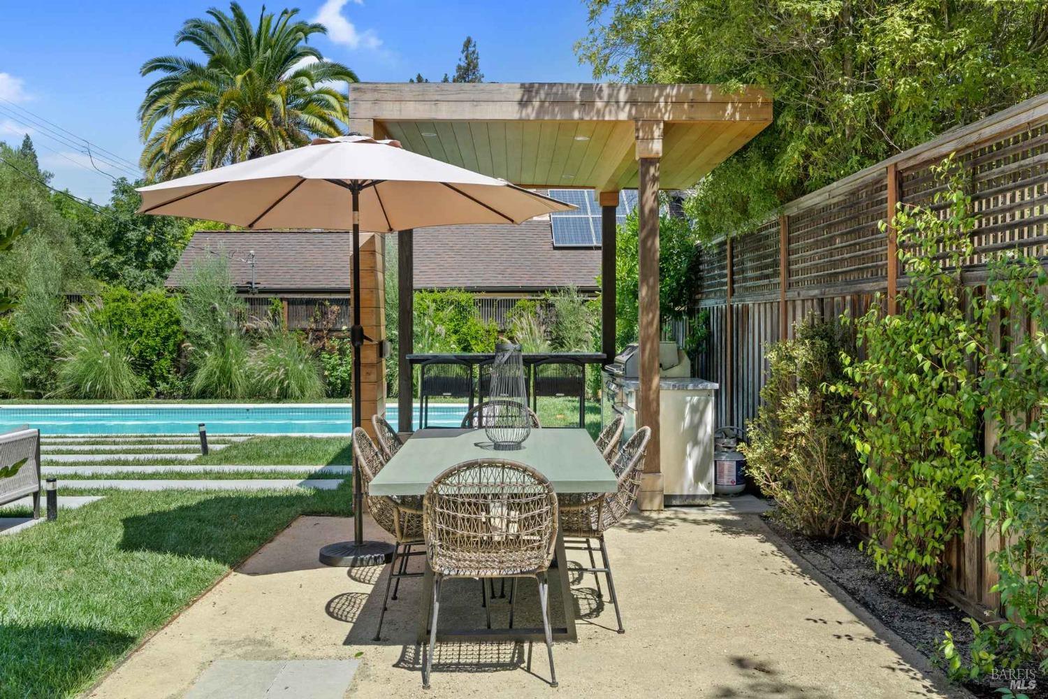 1629 Hillview Place St. Helena CA 94574