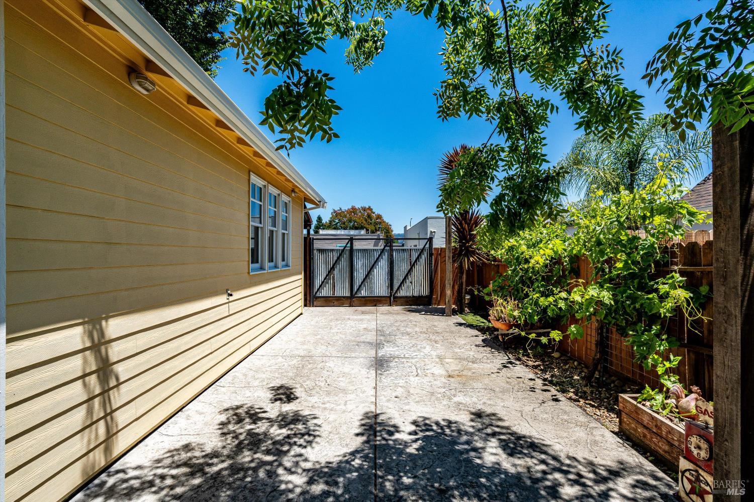 1622 Spencer Street Napa CA 94559