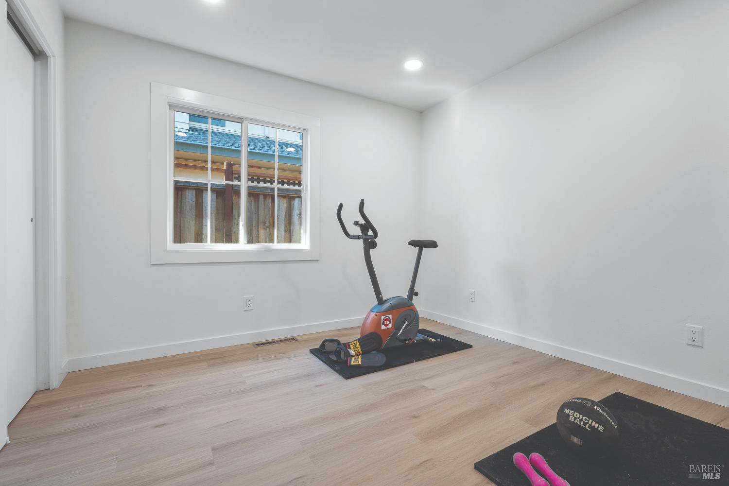 2304 Rowe Drive Santa Rosa CA 95403