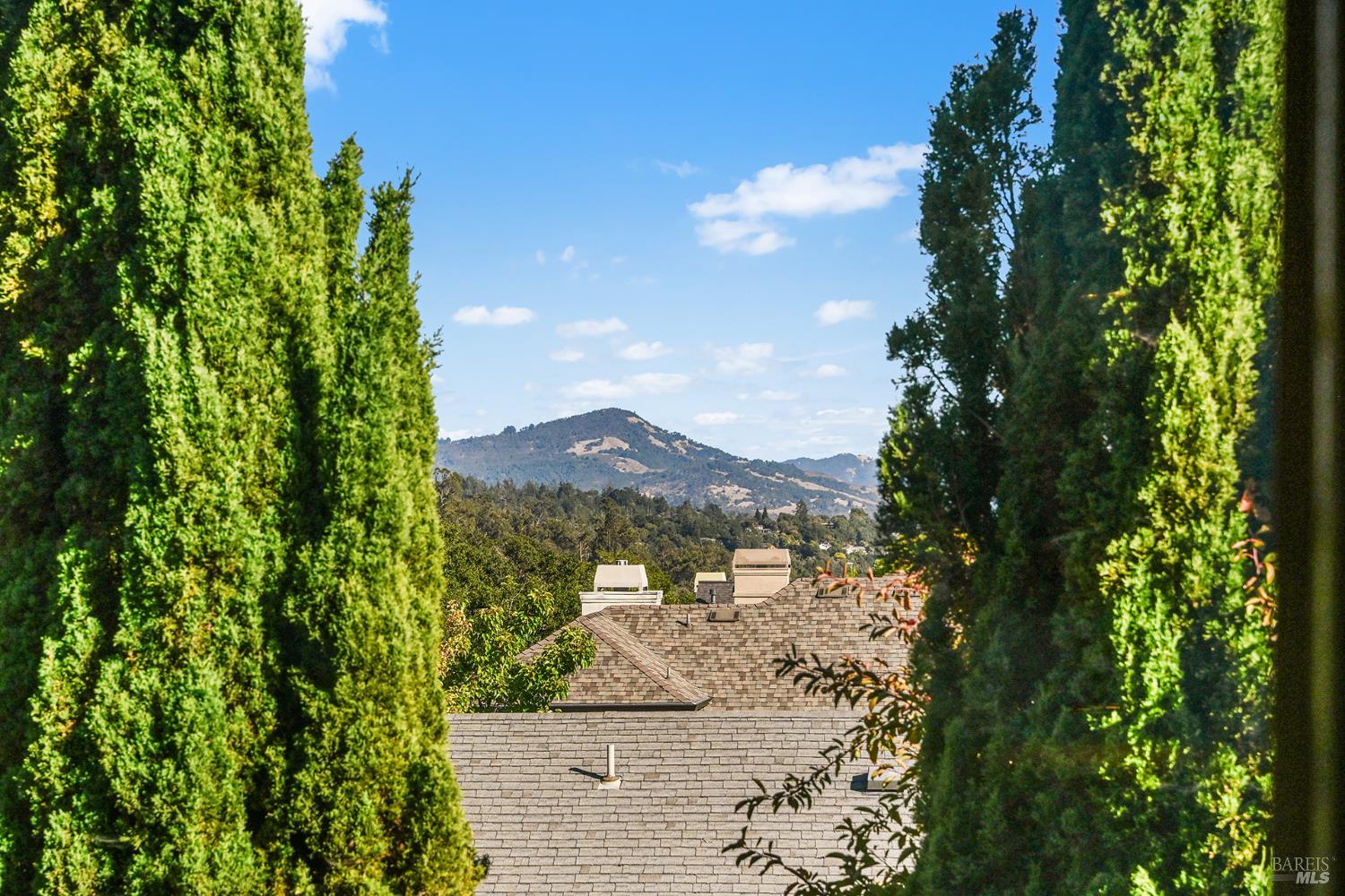 1972 Fountainview Circle Santa Rosa CA 95403