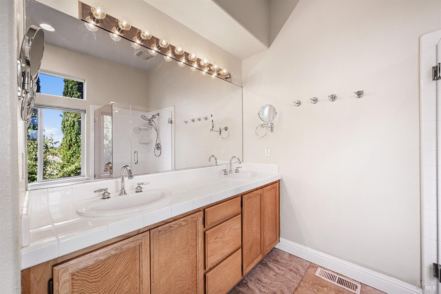 1972 Fountainview Circle Santa Rosa CA 95403