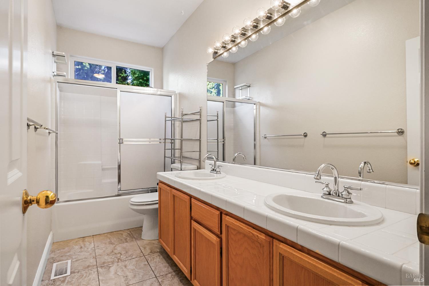 1972 Fountainview Circle Santa Rosa CA 95403
