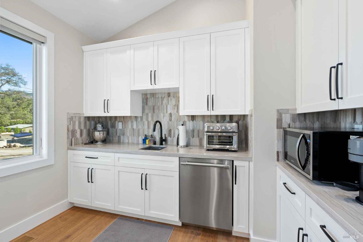 1040 Loma Vista Drive Napa CA 94558