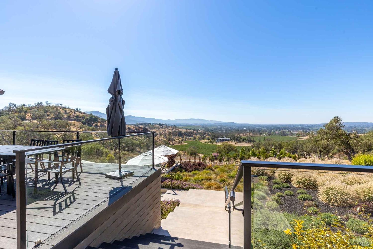1040 Loma Vista Drive Napa CA 94558