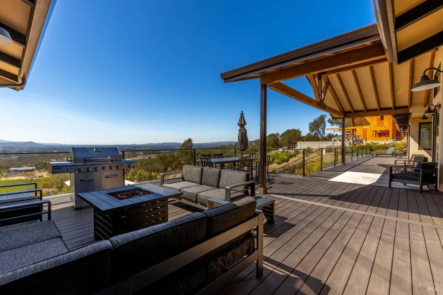 1040 Loma Vista Drive Napa CA 94558