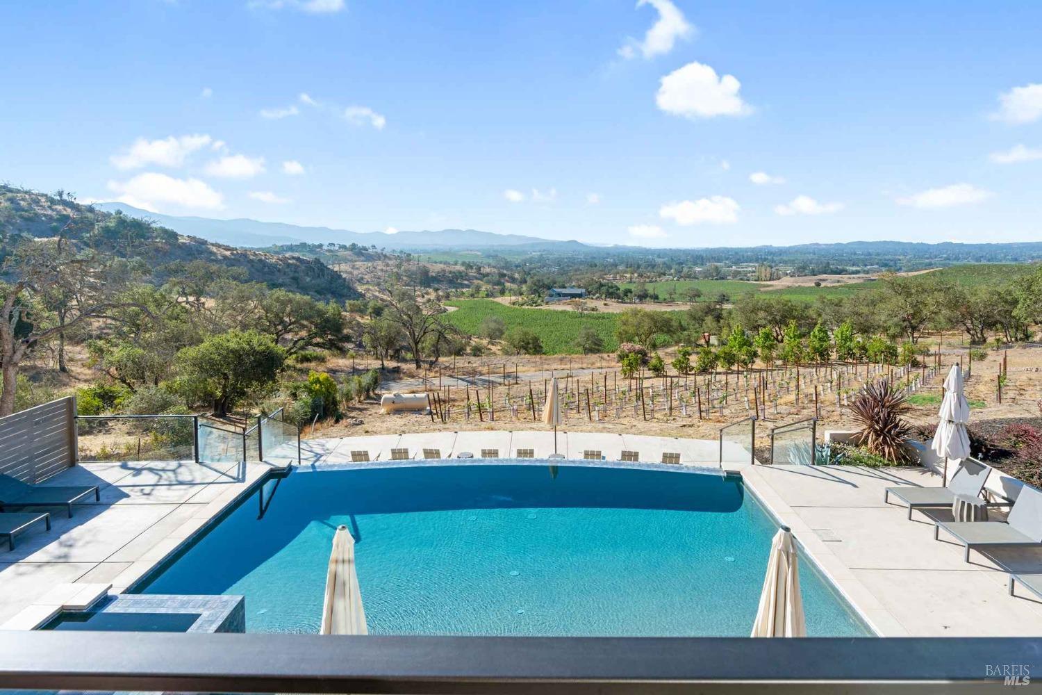 1040 Loma Vista Drive Napa CA 94558