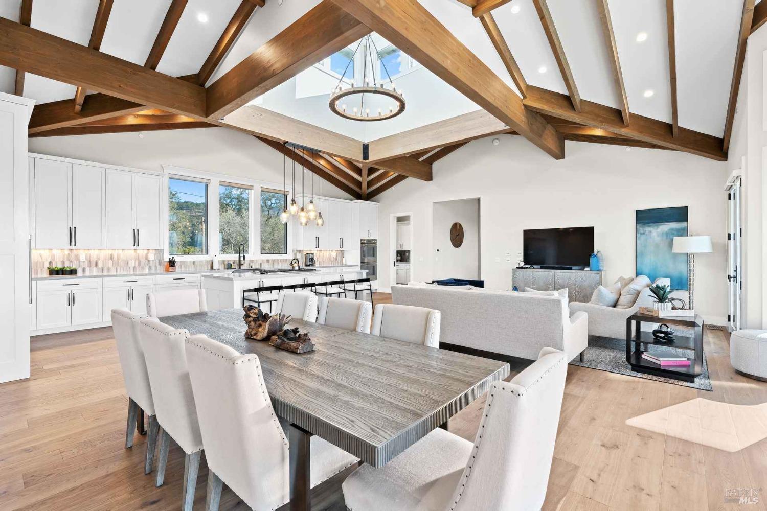 1040 Loma Vista Drive Napa CA 94558