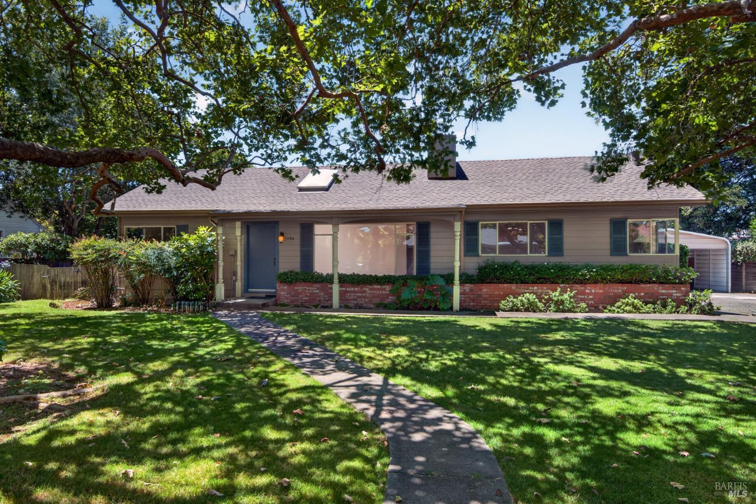 1194 Wild Rose Drive Santa Rosa CA 95401