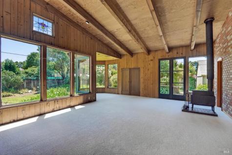 1194 Wild Rose Drive Santa Rosa CA 95401