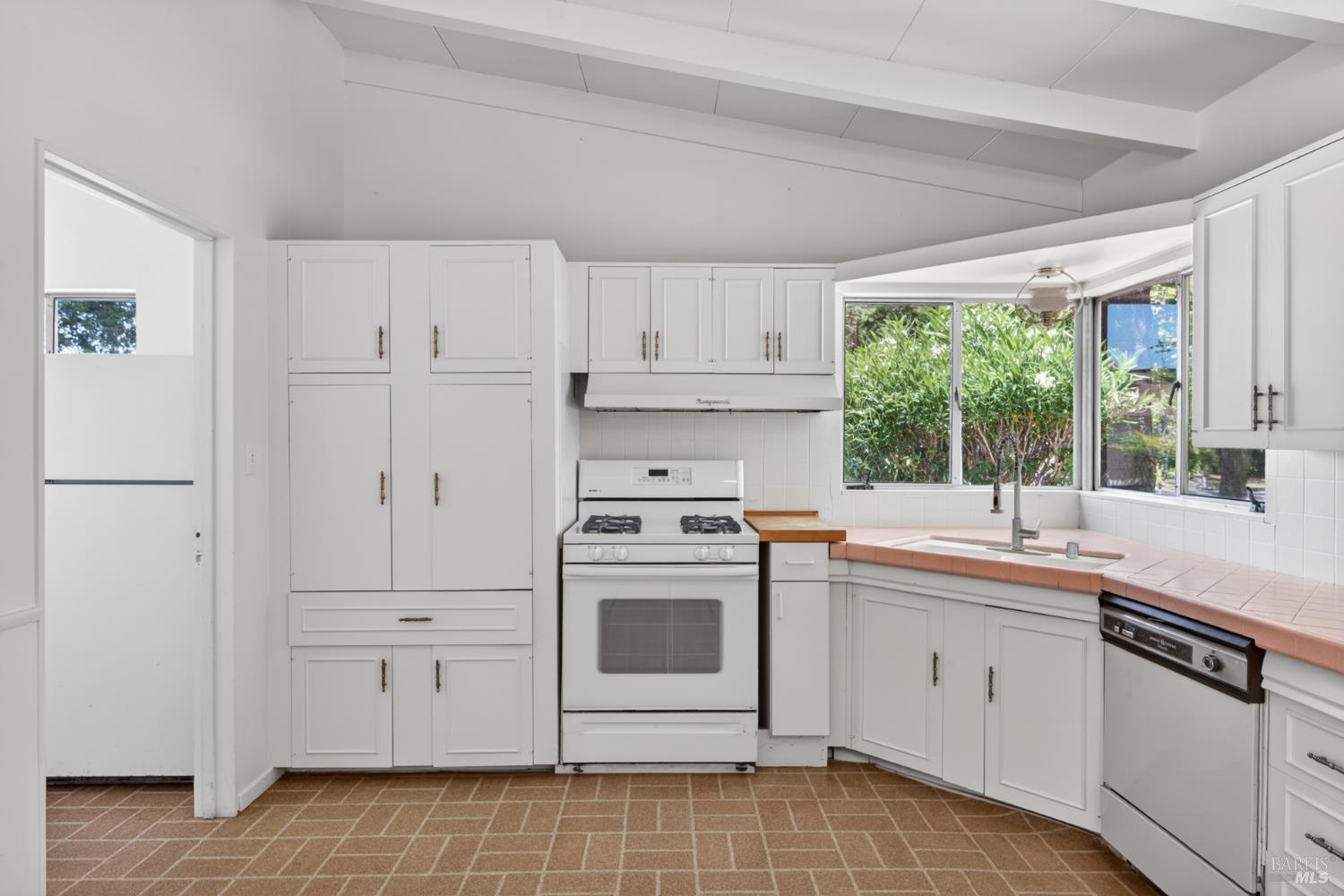 1194 Wild Rose Drive Santa Rosa CA 95401