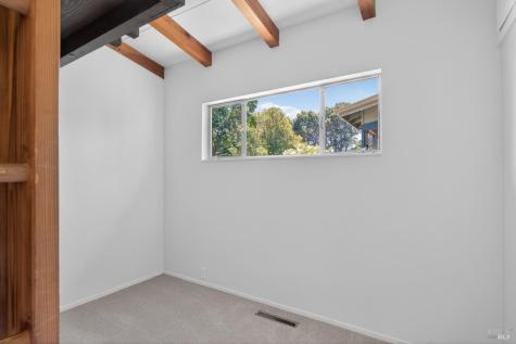 1194 Wild Rose Drive Santa Rosa CA 95401