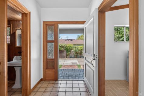 1194 Wild Rose Drive Santa Rosa CA 95401
