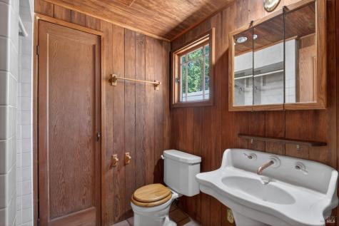 1194 Wild Rose Drive Santa Rosa CA 95401