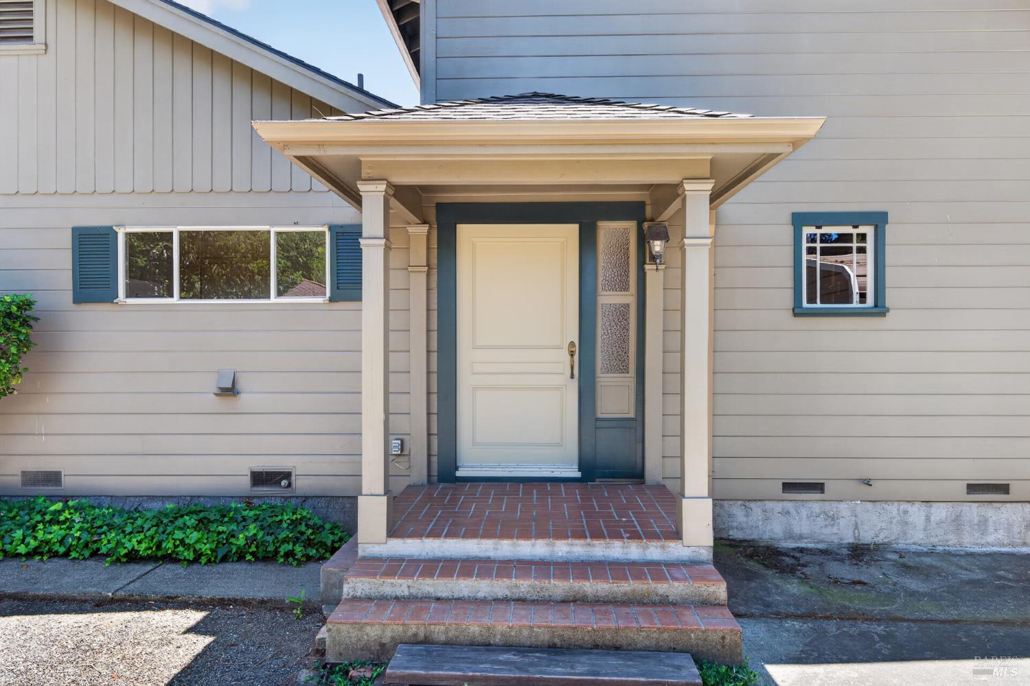 1194 Wild Rose Drive Santa Rosa CA 95401