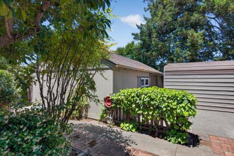 1194 Wild Rose Drive Santa Rosa CA 95401