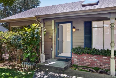 1194 Wild Rose Drive Santa Rosa CA 95401