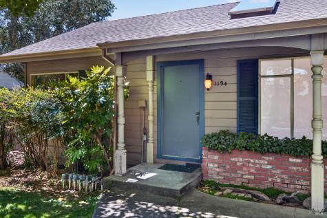 1194 Wild Rose Drive Santa Rosa CA 95401