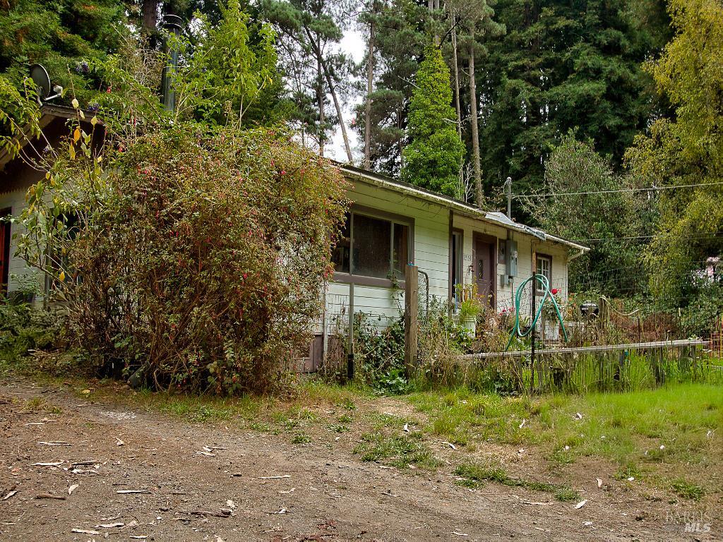 19151 Pine Tree Lane Fort Bragg CA 95437