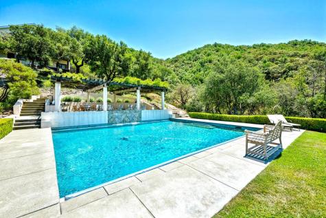 1000 Wolf Ridge Road Glen Ellen CA 95442