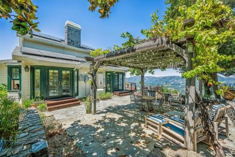 1000 Wolf Ridge Road Glen Ellen CA 95442