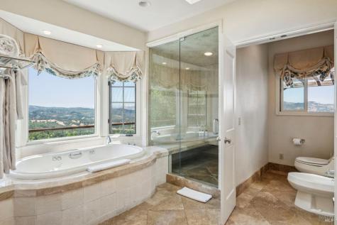 1000 Wolf Ridge Road Glen Ellen CA 95442