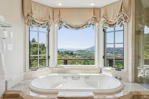 1000 Wolf Ridge Road Glen Ellen CA 95442