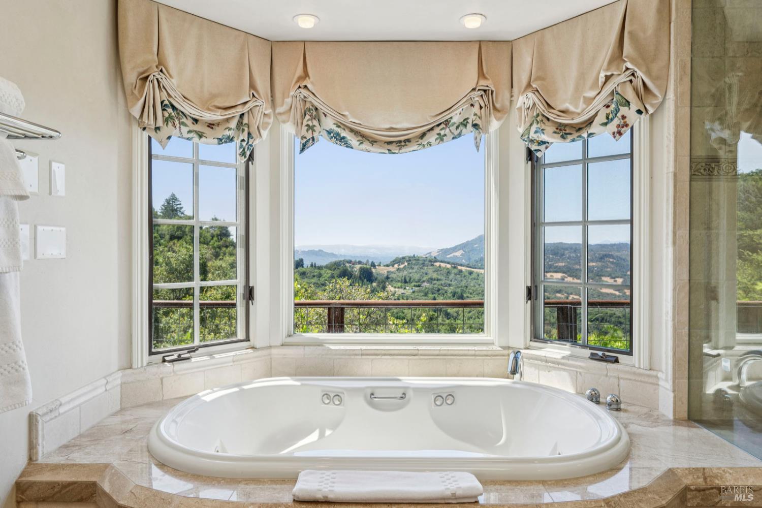 1000 Wolf Ridge Road Glen Ellen CA 95442