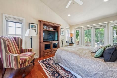 1000 Wolf Ridge Road Glen Ellen CA 95442