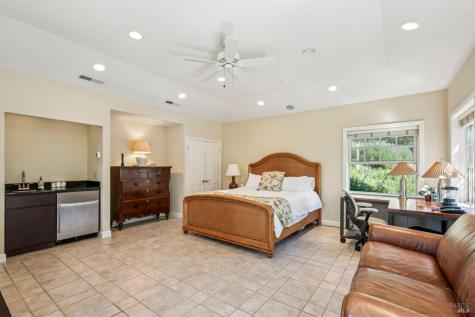 1000 Wolf Ridge Road Glen Ellen CA 95442