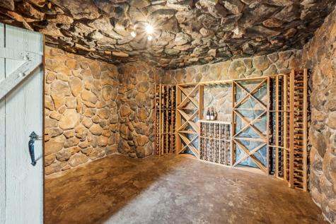 1000 Wolf Ridge Road Glen Ellen CA 95442
