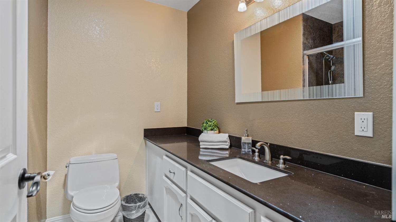 160 Shetland Court Vallejo CA 94591