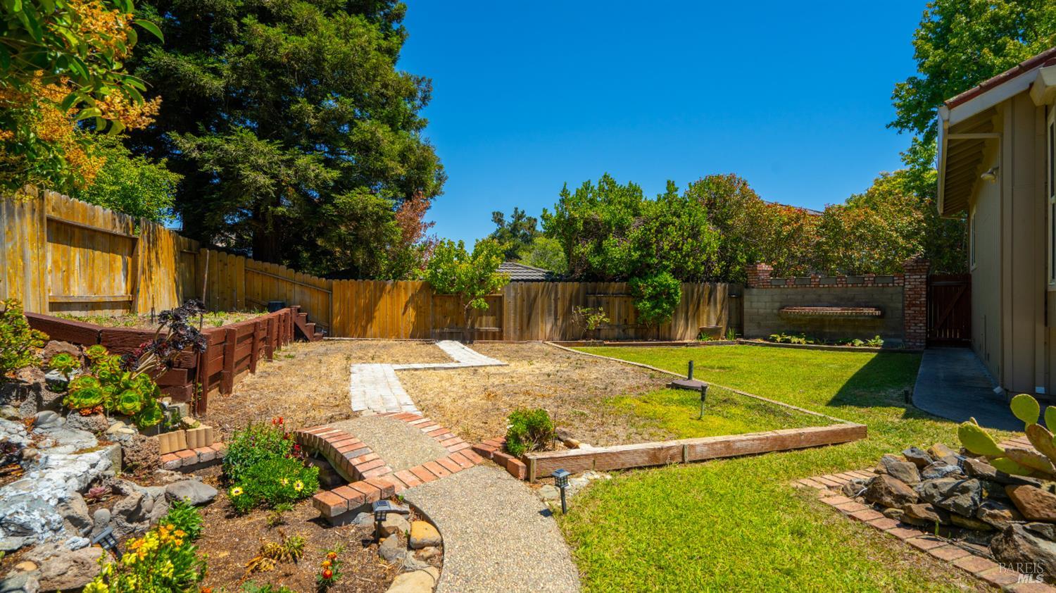 160 Shetland Court Vallejo CA 94591