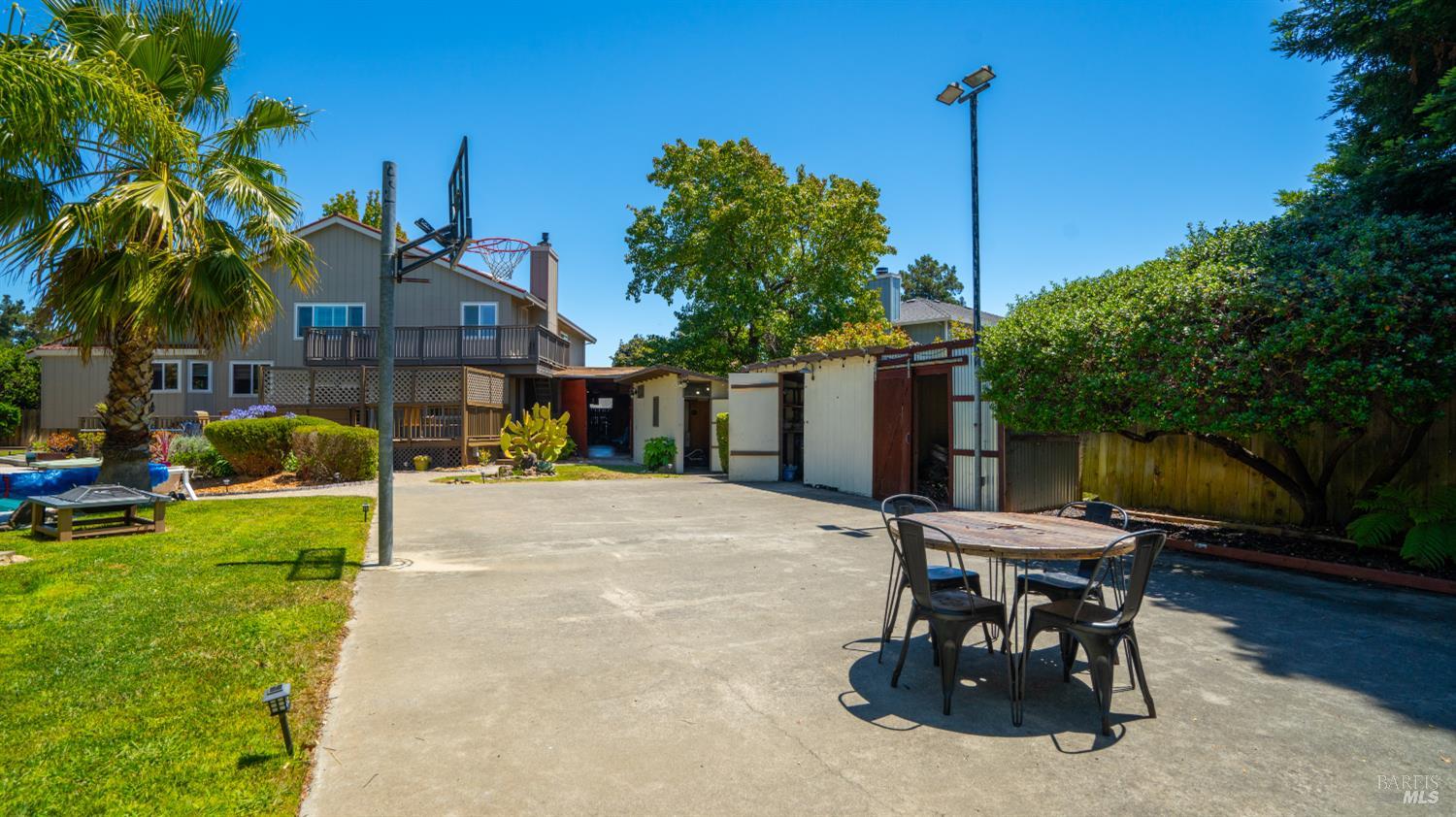 160 Shetland Court Vallejo CA 94591