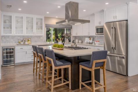 49 Hoff Road Kenwood CA 95409