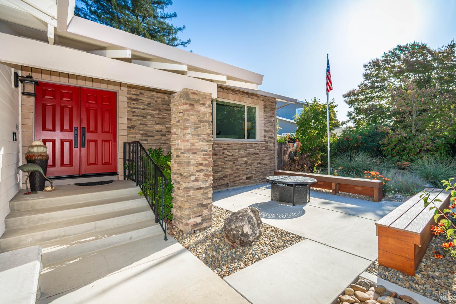 3954 Montrose Street Napa CA 94558