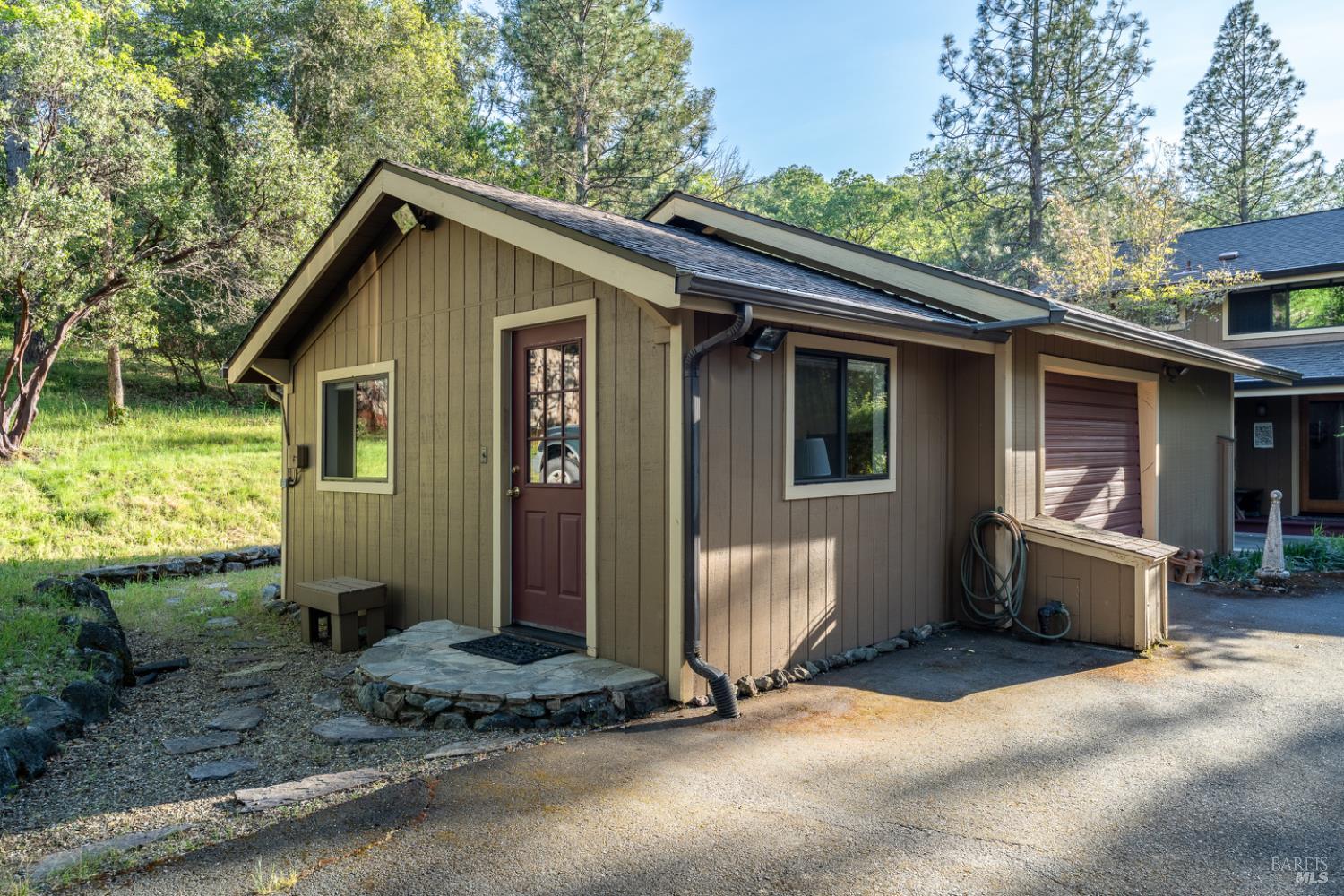 1701 Road B Redwood Valley CA 95470