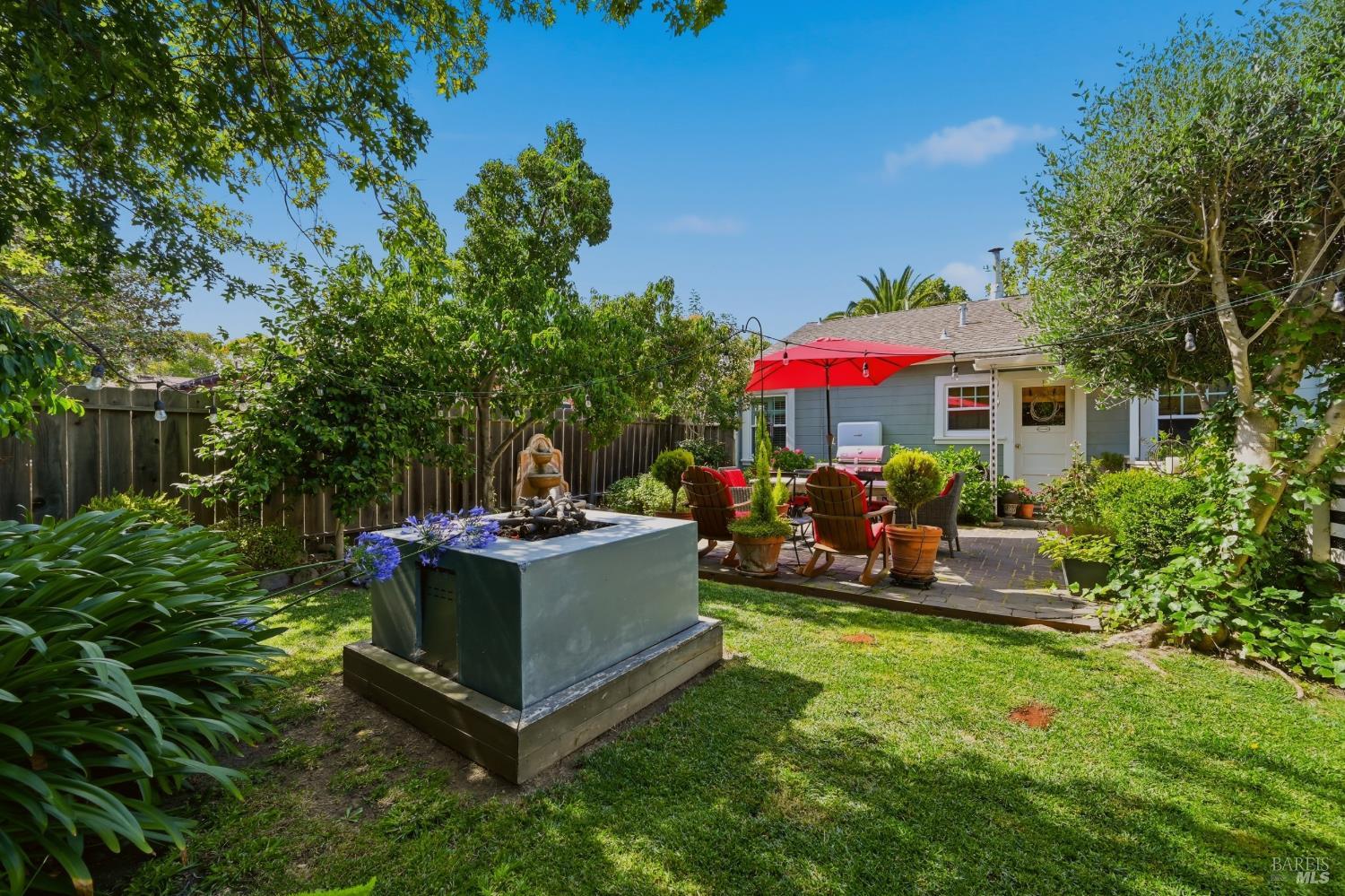 2130 2nd Street Napa CA 94559