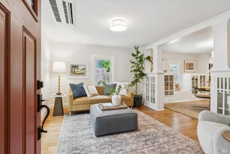 236 Powell Avenue Healdsburg CA 95448