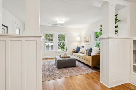 236 Powell Avenue Healdsburg CA 95448