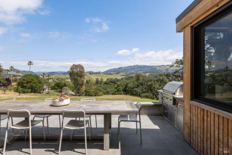 4588 Grange Road Santa Rosa CA 95404