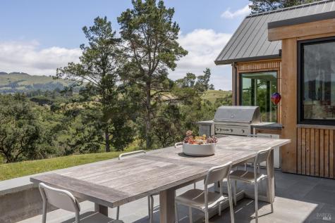 4588 Grange Road Santa Rosa CA 95404