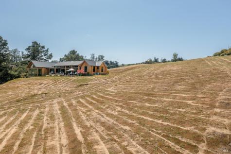4588 Grange Road Santa Rosa CA 95404